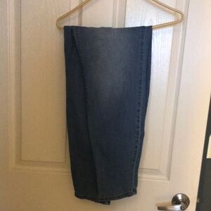 No Boundaries Blue Ankle Cropped Jeans